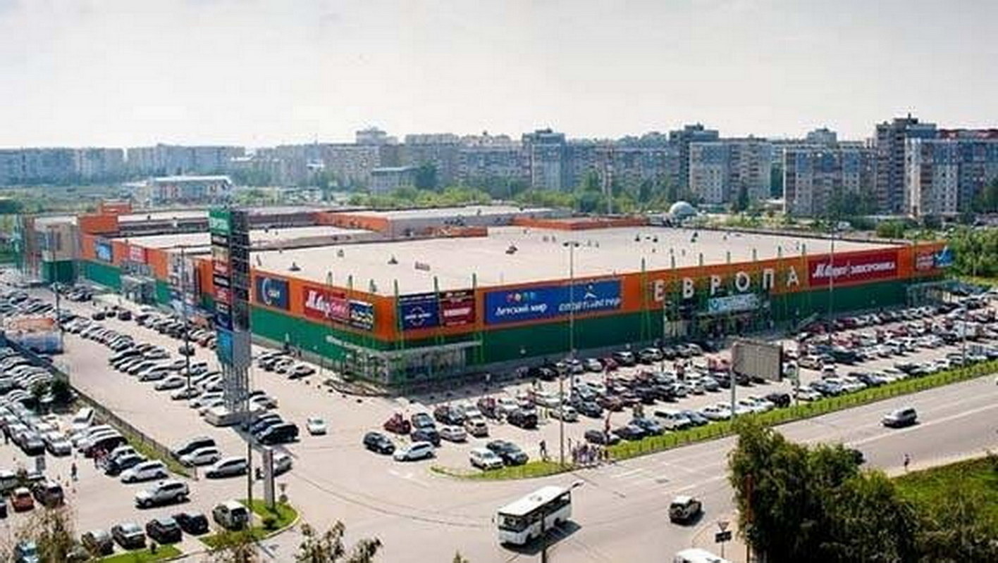 Реклама в ТРЦ «Европа» на digital экранах Реклама в ТРЦ «Европа» на digital экранах